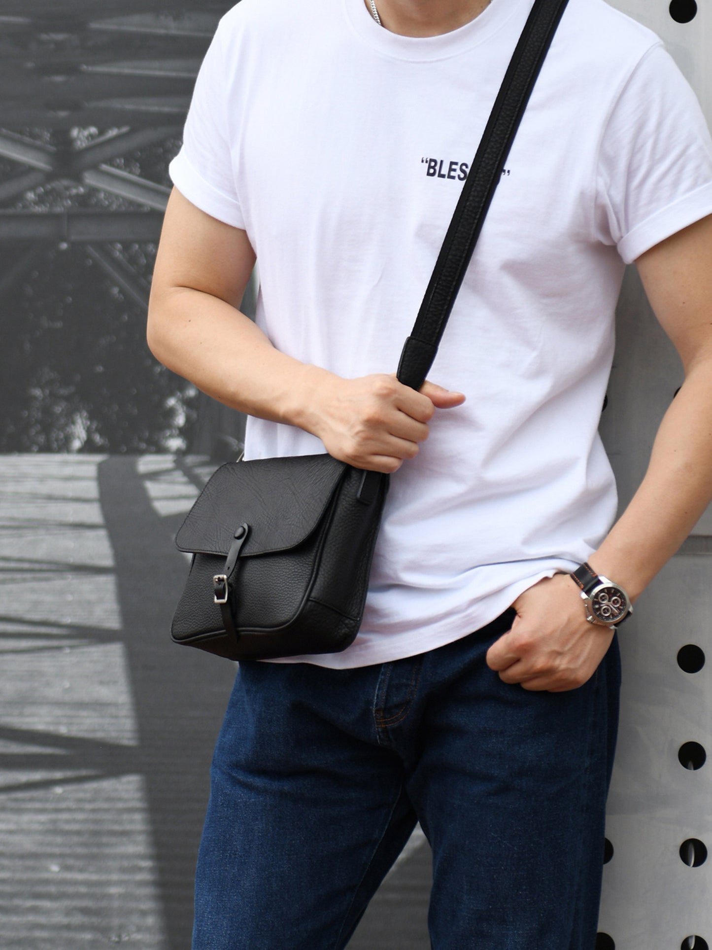 Men's Cowhide Leather Crossbody Messenger Bag