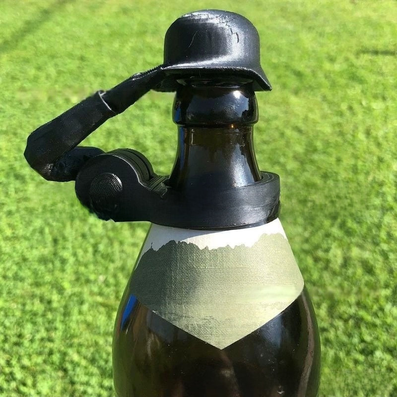 Soldier Salute Beer Bottle Helmet – Eagle & Palm