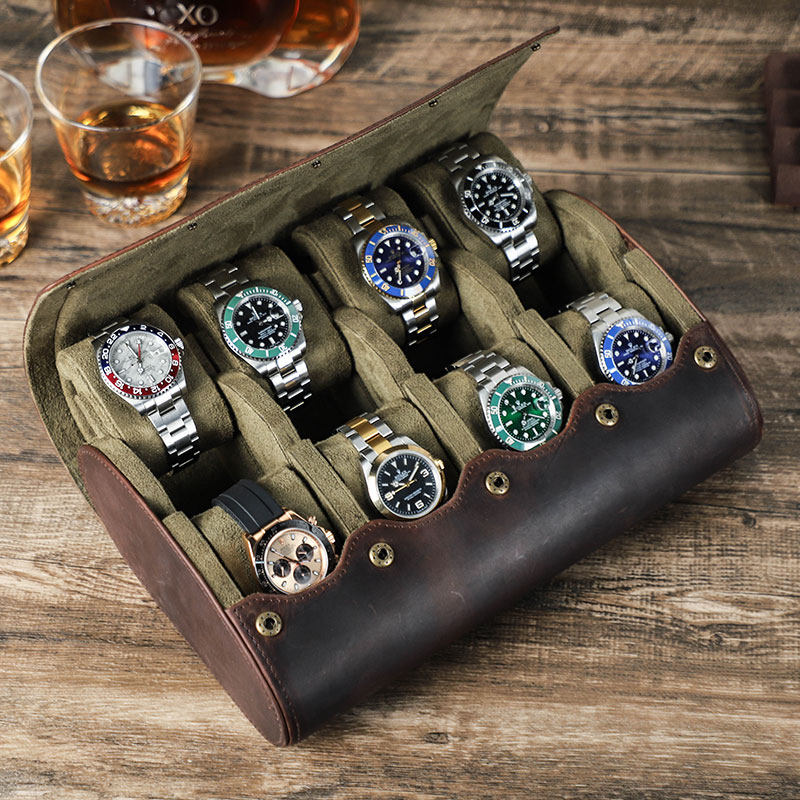 Gender-separated watch storage box