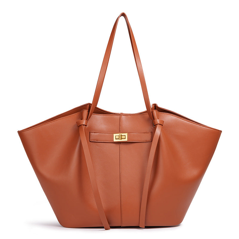 Retro Dumpling Shoulder Bag product image
