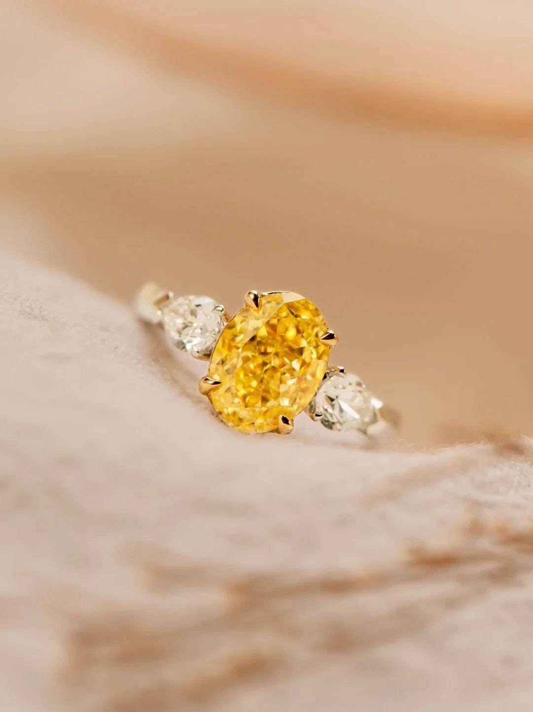 Luxury 2 Carat Yellow Moissanite Ring