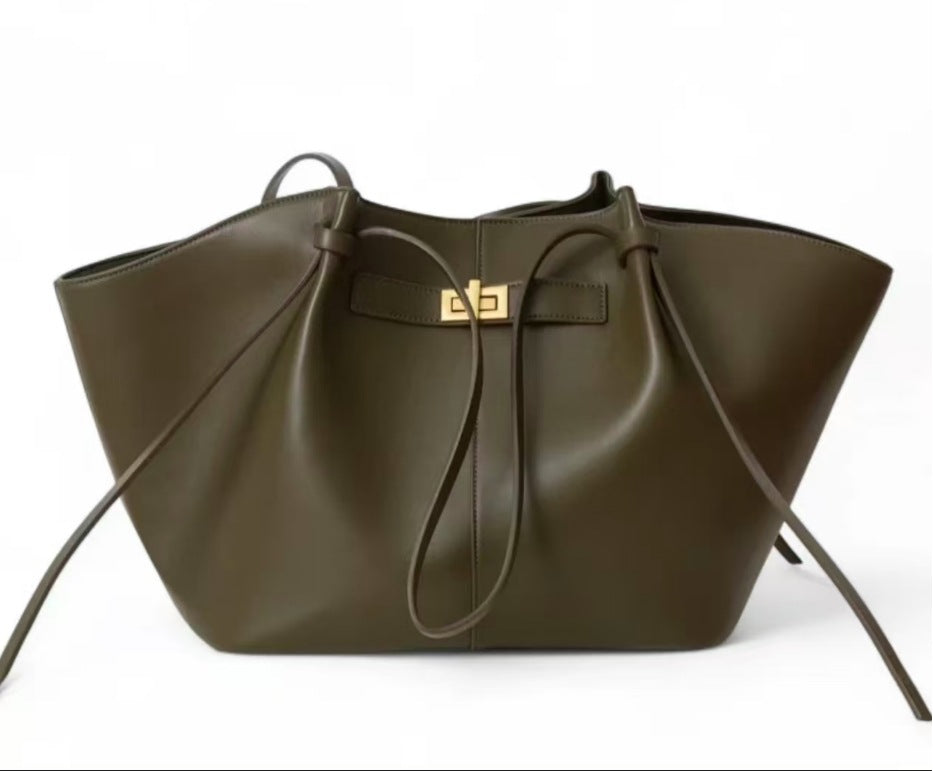 Retro Dumpling Shoulder Bag