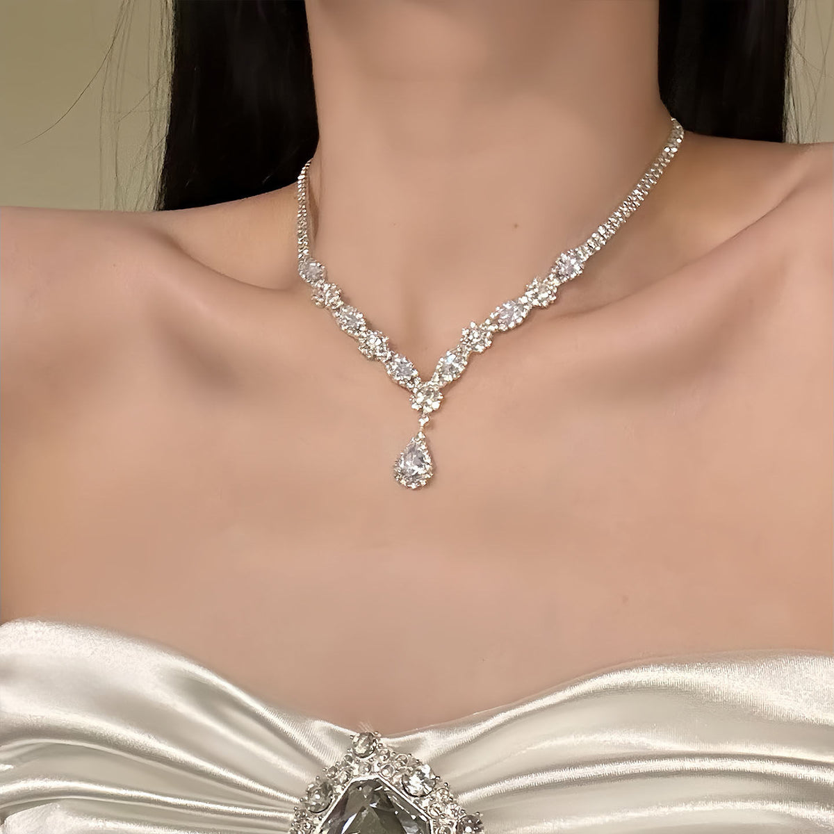 Luxury Necklace & Earrings Jewelry Set